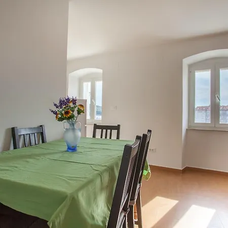 Apartmán Pogled Na Luku *